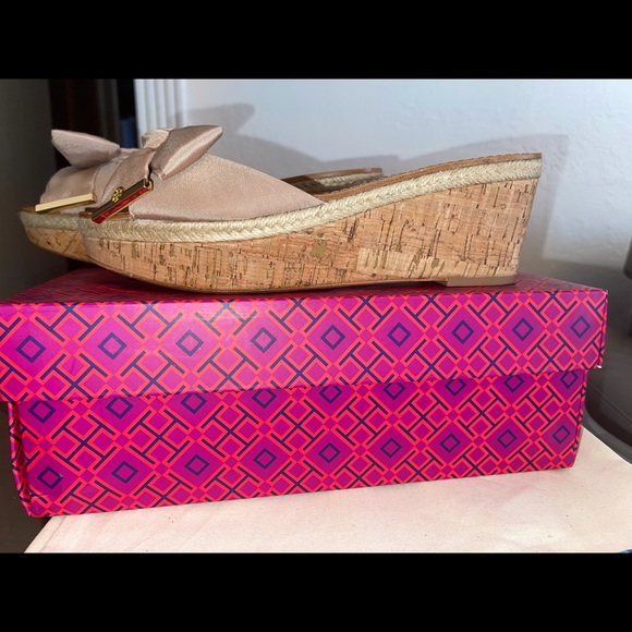 TORY BURCH / PENNY GROSGRAIN CORK WEDGE SLIDES - Picture 4 of 4